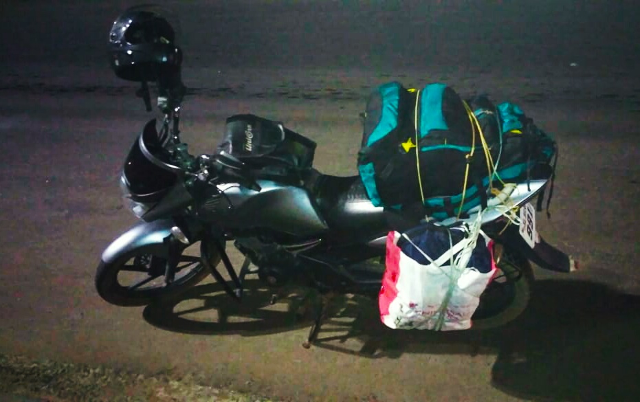 travelling-by-bike-from-Chennai-to-Kerala-during-coronavirus-lockdown